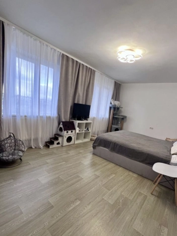 Купить трехкомнатную квартиру у метро Садовая в Санкт-Петербурге. Вариант № 3070816, 8, площадь -  квм, цена 17250000 рублей