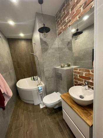 Купить двухкомнатную квартиру на улице Генерала Толстикова в Калининграде. Вариант № 3377905, 16, площадь -  квм, цена 8200000 рублей