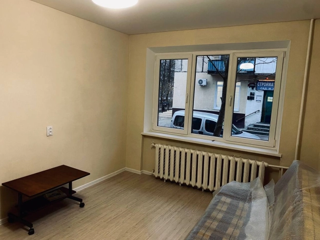 Купить трехкомнатную квартиру в районе Центральный в Калининграде. Вариант № 29204, 7, площадь -  квм, цена 6000000 рублей