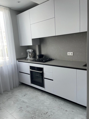 Купить квартиру на улице Маяковского в Республике Крым. Вариант № 6716638, 6, площадь -  квм, цена 23500000 рублей