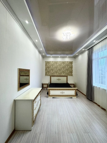 Купить дом в Южно-Сахалинске. Вариант № 2460458, 12, площадь -  квм, цена 24700000 рублей