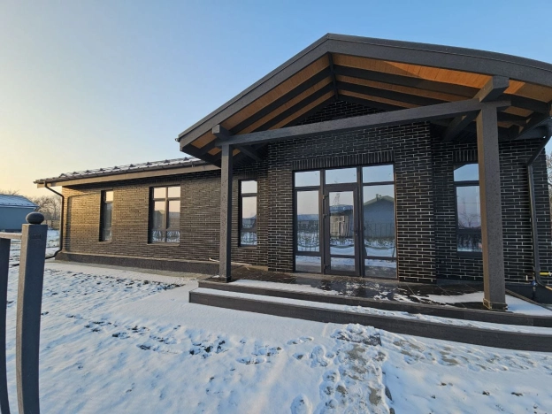 Купить дом в Москве. Вариант № 9381384, 0, площадь - квм, цена 15950000 рублей