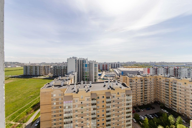 Купить многокомнатную квартиру в Ленинградской области. Вариант № 44934, 11, площадь - квм, цена 13900000 рублей