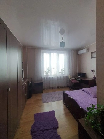 Купить трехкомнатную квартиру в Ростовской области. Вариант № 9949076, 4, площадь -  квм, цена 11900000 рублей