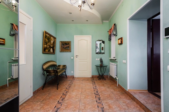 Купить дом на улице Соловьиная в Санкт-Петербурге. Вариант № 31008, 12, площадь - квм, цена 36000000 рублей