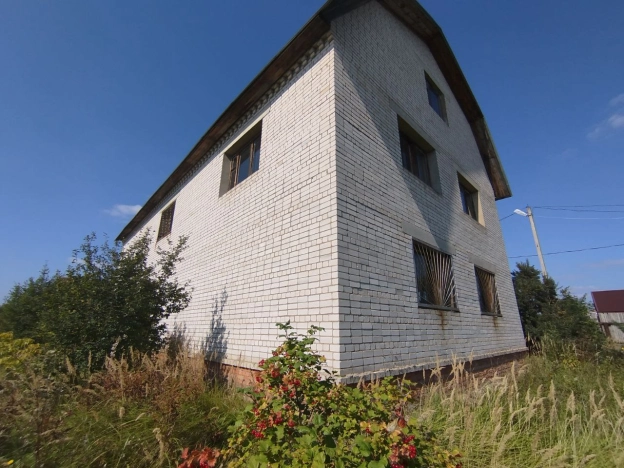 Купить коммерческую недвижимость в Иванове. Вариант № 31451, 5, площадь -  квм, цена 15000000 рублей