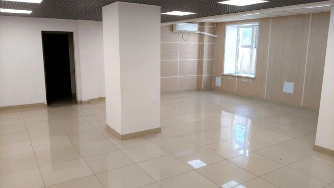 Купить коммерческую недвижимость в Новосибирске. Вариант № 8397113, 4, площадь -  квм, цена 18500000 рублей