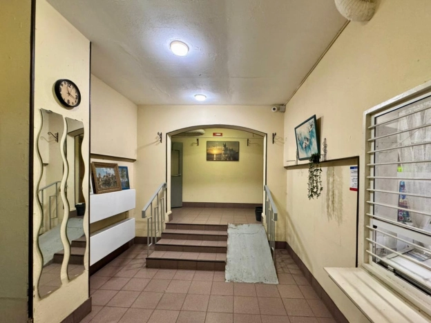 Купить квартиру в Москве. Вариант № 9900496, 17, площадь -  квм, цена 9470000 рублей