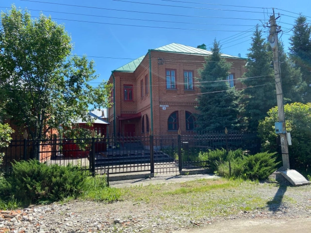 Купить дом на улице Садовая в Алтайском крае. Вариант № 26069, 0, площадь -  квм, цена 69000000 рублей