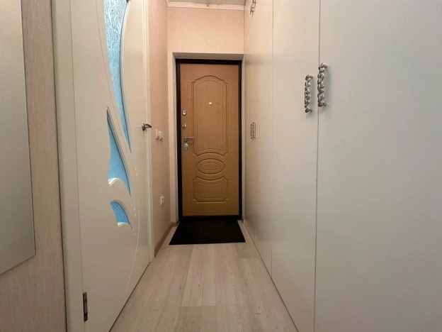 Купить Студию в Ленинградской области. Вариант № 9270203, 7, площадь -  квм, цена 5500000 рублей