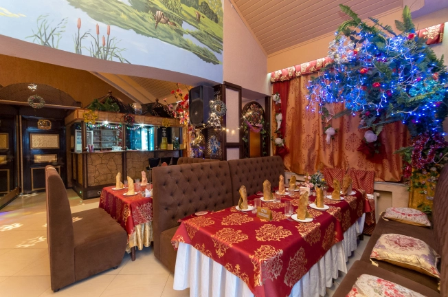 Купить коммерческую недвижимость в Тобольске. Вариант № 4512, 10, площадь -  квм, цена 50000000 рублей