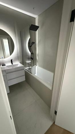 Снять квартиру в Тобольске. Вариант № 3263717, 8, площадь -  квм, цена 65000 рублей