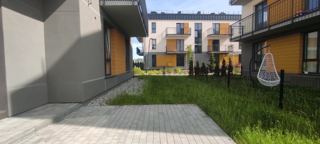 Купить трехкомнатную квартиру на улице Олега Кошевого в Калининграде. Вариант № 554, 16, площадь -  квм, цена 9945000 рублей