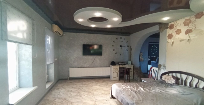 Купить дом на улице Чапаева в Краснодарском крае. Вариант № 6869100, 17, площадь -  квм, цена 52000000 рублей