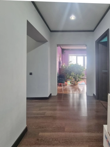 Купить трехкомнатную квартиру в Кызыле. Вариант № 16503, 15, площадь - квм, цена 9100000 рублей