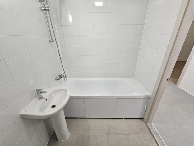 Купить квартиру в Москве. Вариант № 9328910, 13, площадь -  квм, цена 23792300 рублей