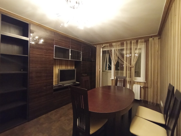 Купить квартиру в Москве. Вариант № 40037, 5, площадь - квм, цена 10980000.0000 рублей