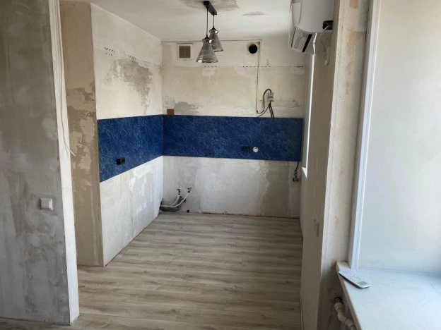 Купить четырехкомнатную квартиру в Приморском крае. Вариант № 3264291, 15, площадь -  квм, цена 6800000 рублей