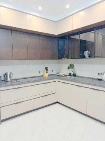 Купить квартиру на улице Дальняя в Краснодаре. Вариант № 6167419, 3, площадь -  квм, цена 9550000 рублей