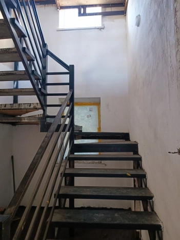 Купить дом в Москве. Вариант № 6665486, 11, площадь -  квм, цена 15000000 рублей