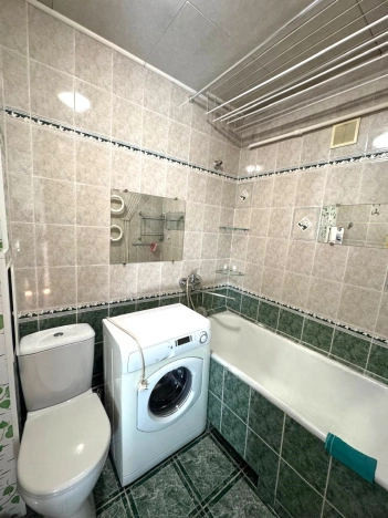 Купить однокомнатную квартиру на улице Пархоменко в Новосибирске. Вариант № 8411043, 10, площадь -  квм, цена 2900000 рублей