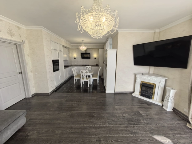 Снять квартиру в Калининграде. Вариант № 9489382, 4, площадь -  квм, цена 59000 рублей