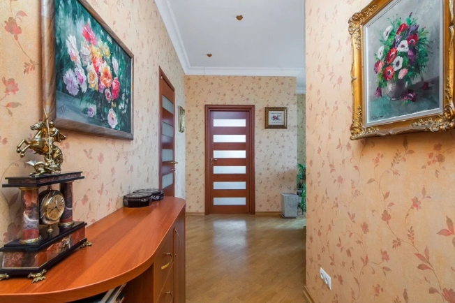 Купить квартиру в Москве. Вариант № 9229706, 11, площадь -  квм, цена 87000000 рублей