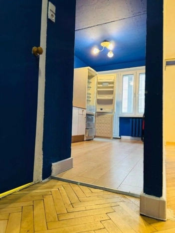 Купить квартиру в Москве. Вариант № 8942936, 7, площадь -  квм, цена 13000000 рублей