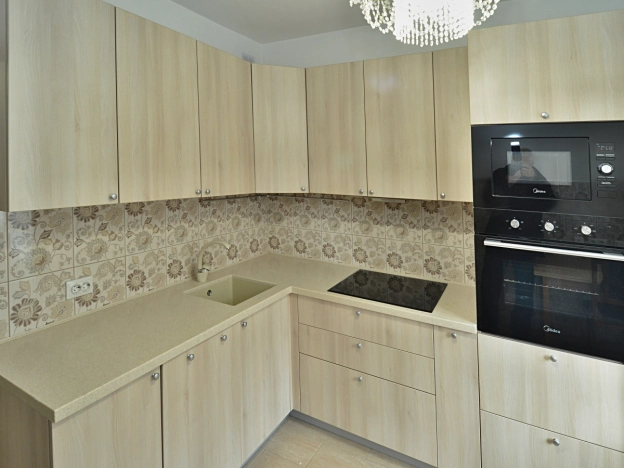 Купить четырехкомнатную квартиру в Новосибирской области. Вариант № 7199822, 2, площадь -  квм, цена 12100000 рублей