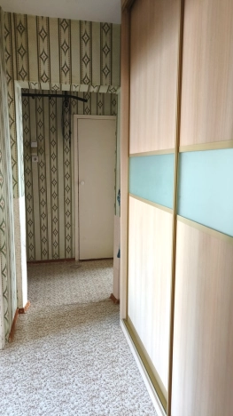 Купить трехкомнатную квартиру в Омске. Вариант № 2455279, 5, площадь -  квм, цена 6800000 рублей