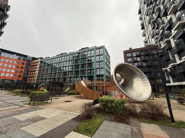 Купить четырехкомнатную квартиру в Москве. Вариант № 9478483, 22, площадь - квм, цена 130000000 рублей