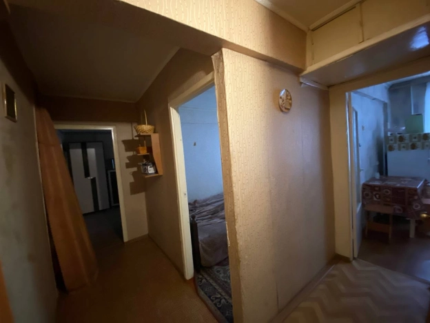 Купить трехкомнатную квартиру на улице Ильи Мухачева в Бийске. Вариант № 21678, 7, площадь -  квм, цена 4990000 рублей