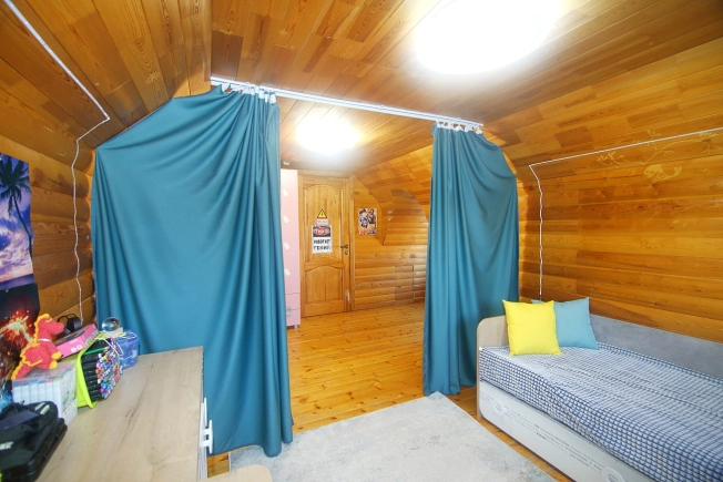 Купить дом на улице Благодарная в Бердске. Вариант № 24050, 4, площадь -  квм, цена 11900000 рублей