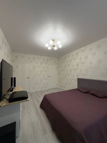 Купить квартиру в Москве. Вариант № 8305618, 5, площадь -  квм, цена 12250000 рублей