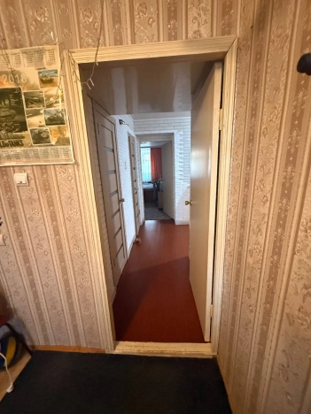 Купить трехкомнатную квартиру в Микрорайоне Менделеевский, Гусь-Хрустальный в Гусь-Хрустальном. Вариант № 1038377, 7, площадь - квм, цена 3950000 рублей