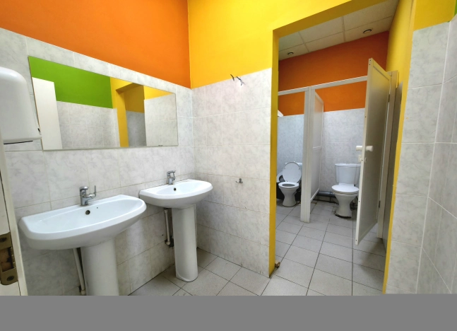 Купить коммерческую недвижимость свободного назначения в Иванове. Вариант № 9892383, 18, площадь -  квм, цена 65000000 рублей