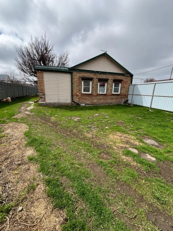 Купить дом на улице Гранатовая в Краснодарском крае. Вариант № 2547919, 1, площадь -  квм, цена 6160000 рублей