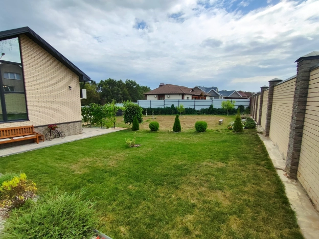 . Вариант № 13372, 22, площадь - 169.4 квм, цена 18300000 рублей