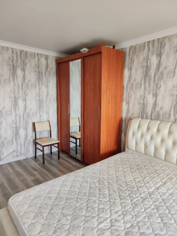 Купить однокомнатную квартиру в Омске. Вариант № 3939594, 2, площадь -  квм, цена 4000000 рублей