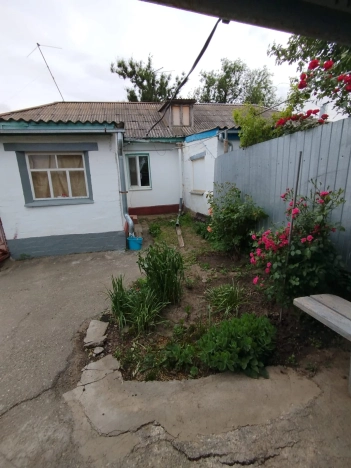 Купить дом в районе Юго-Западный в Элисте. Вариант № 26649, 14, площадь -  квм, цена 5406000 рублей