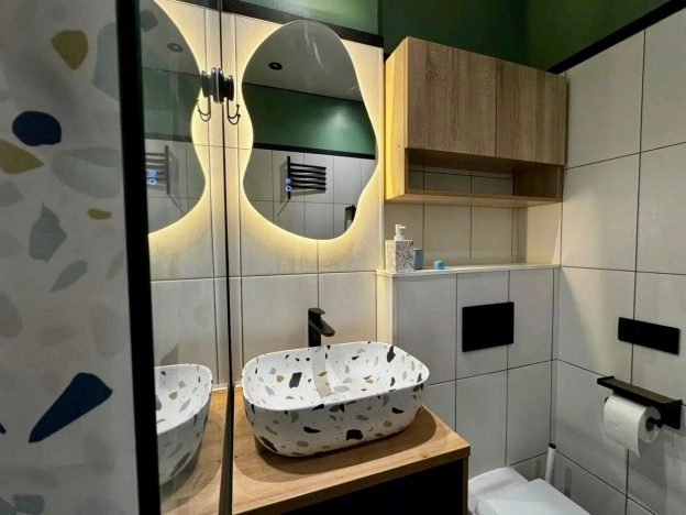 Купить квартиру в районе Соколиная Гора в Москве. Вариант № 8365908, 3, площадь -  квм, цена 10400000 рублей