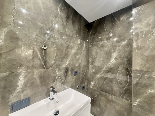 Купить квартиру в районе Красноармейский в Волгограде. Вариант № 5562849, 32, площадь -  квм, цена 7000000 рублей