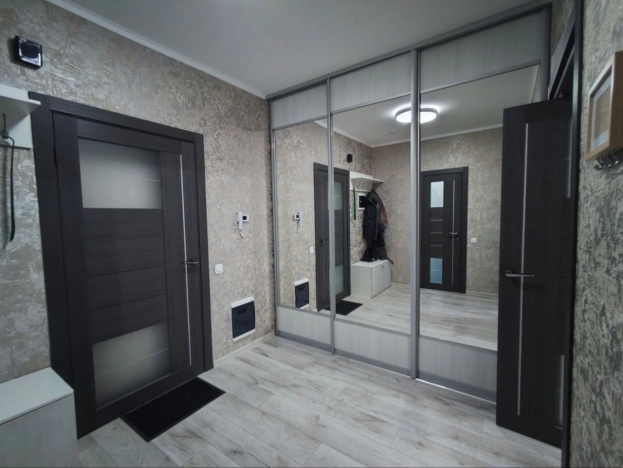 Купить квартиру на улице Есенина в Белгороде. Вариант № 23028, 8, площадь -  квм, цена 6250000 рублей