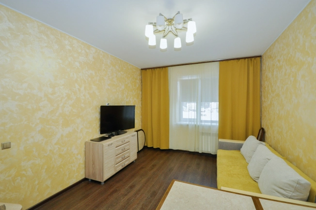 Купить двухкомнатную квартиру в районе Советский в Новосибирске. Вариант № 9427417, 3, площадь -  квм, цена 7300000 рублей