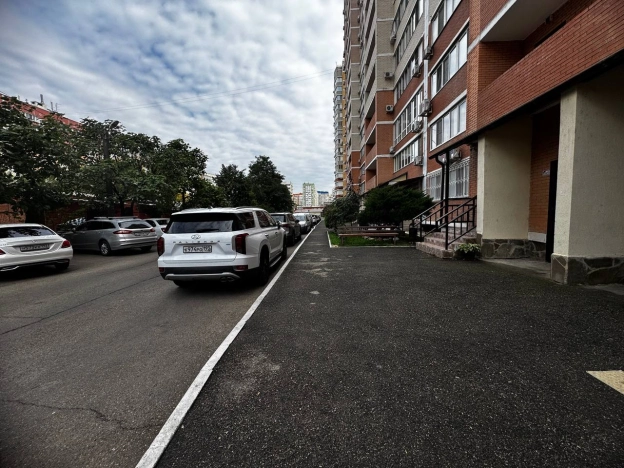 . Вариант № 5386559, 18, площадь - 70 квм, цена 12500000 рублей