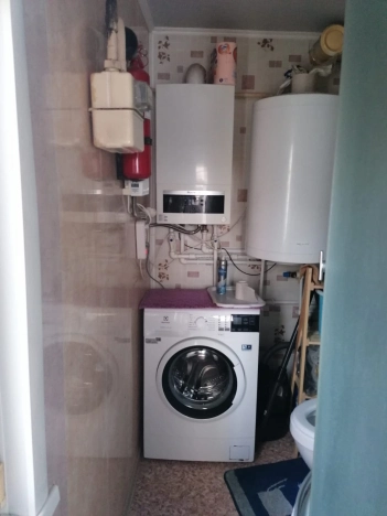 Купить дом в районе Калининский в Новосибирске. Вариант № 8904212, 12, площадь -  квм, цена 6670000 рублей