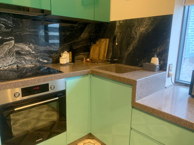 Купить квартиру в Москве. Вариант № 9864905, 17, площадь -  квм, цена 41000000 рублей