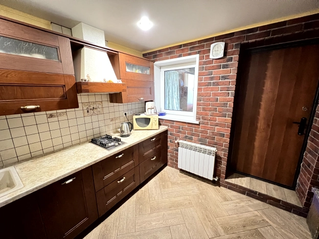 Купить дом в Воронеже. Вариант № 7497848, 18, площадь - квм, цена 9000000 рублей