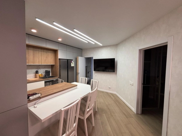 Снять квартиру в Республике Татарстан (татарстан). Вариант № 10135045, 2, площадь -  квм, цена 100000 рублей