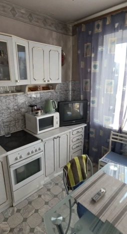 Купить трехкомнатную квартиру у метро Октябрьская в Новосибирске. Вариант № 52215, 5, площадь -  квм, цена 10100000 рублей